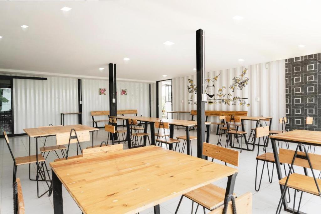 Qbix Hotel Khon Kaen Dış mekan fotoğraf
