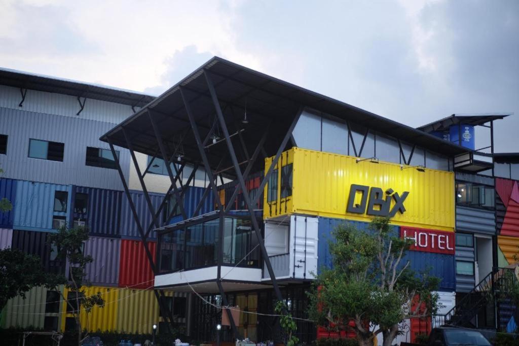 Qbix Hotel Khon Kaen Dış mekan fotoğraf