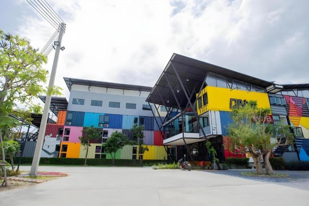 Qbix Hotel Khon Kaen Dış mekan fotoğraf