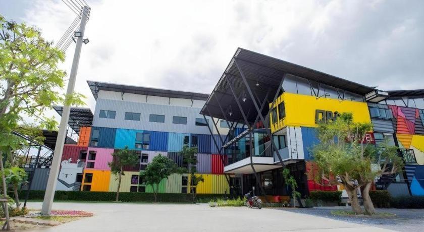 Qbix Hotel Khon Kaen Dış mekan fotoğraf